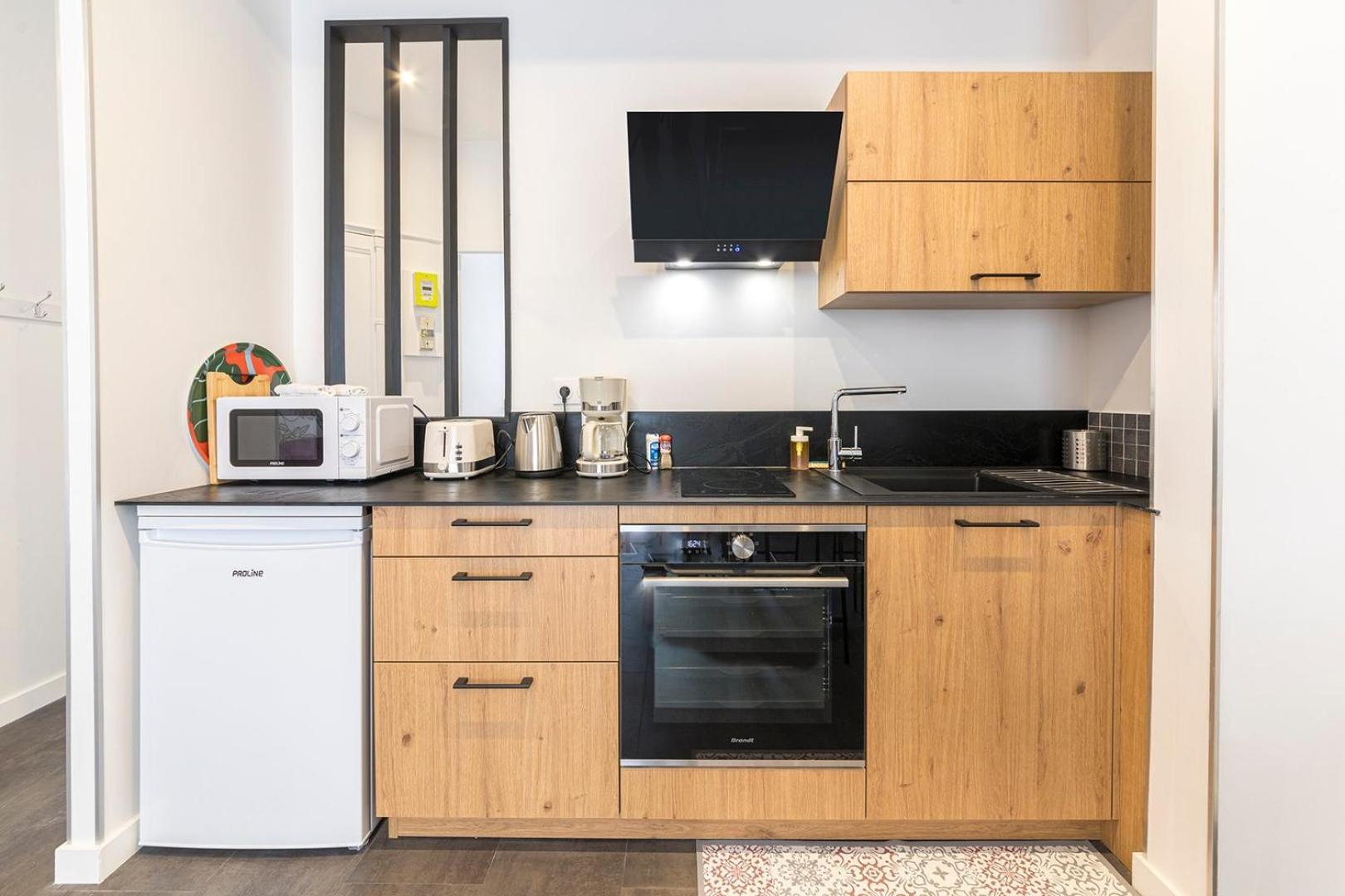 L'Echapee- Bel Appartement Renove Et Proche Gare Рен Екстериор снимка